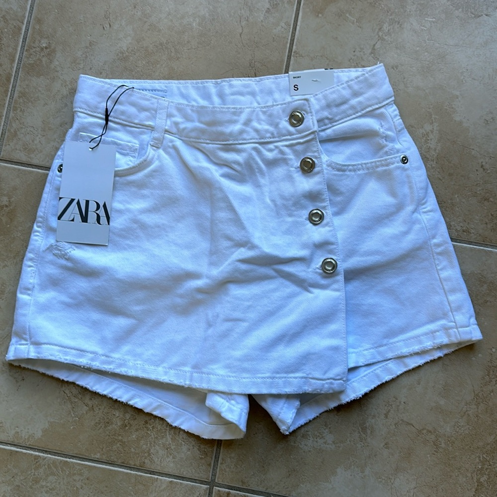 Zara White Skort